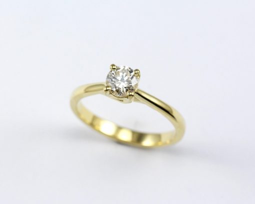 14k Yellow Gold Solitaire Lab Grown Diamond Engagement Ring – Classic Minimalist Round Cut Brilliant 14k Yellow Gold Solitaire Lab Grown Diamond Engagement Ring – Classic Minimalist Round Cut Brilliant