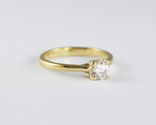 14k Yellow Gold Solitaire Lab Grown Diamond Engagement Ring – Classic Minimalist Round Cut Brilliant 14k Yellow Gold Solitaire Lab Grown Diamond Engagement Ring – Classic Minimalist Round Cut Brilliant