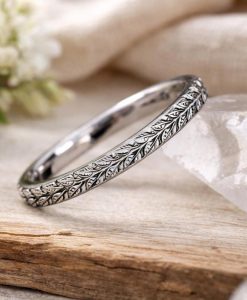 Leaves Wedding Band Nature Inspired Thin Stacking Ring Delicate