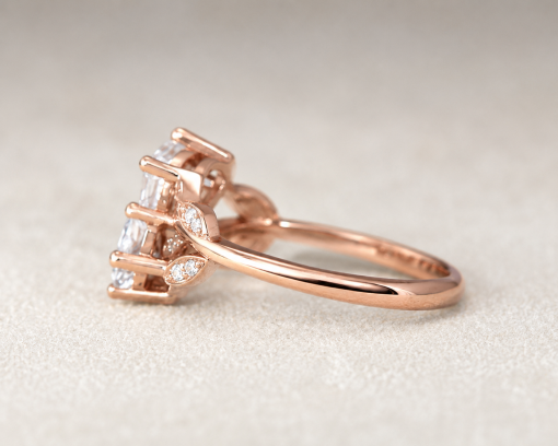 1.50 CT Lab Grown Pear Diamond Leaf Engagement Ring 1.50 CT Lab Grown Pear Diamond Leaf Engagement Ring