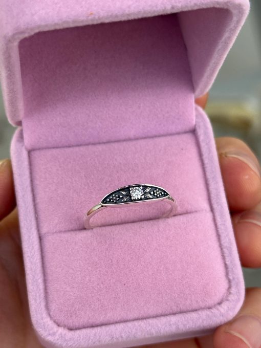 Birthstone Flower Ring, Lab Grown Diamond Ring, Personalized Gold Ring, Floral Nature Ring, Dainty Signet Ring, Gift for Her